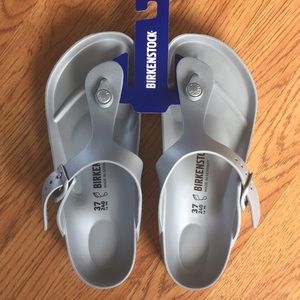 Birkenstock Gizeh metallic silver EVA